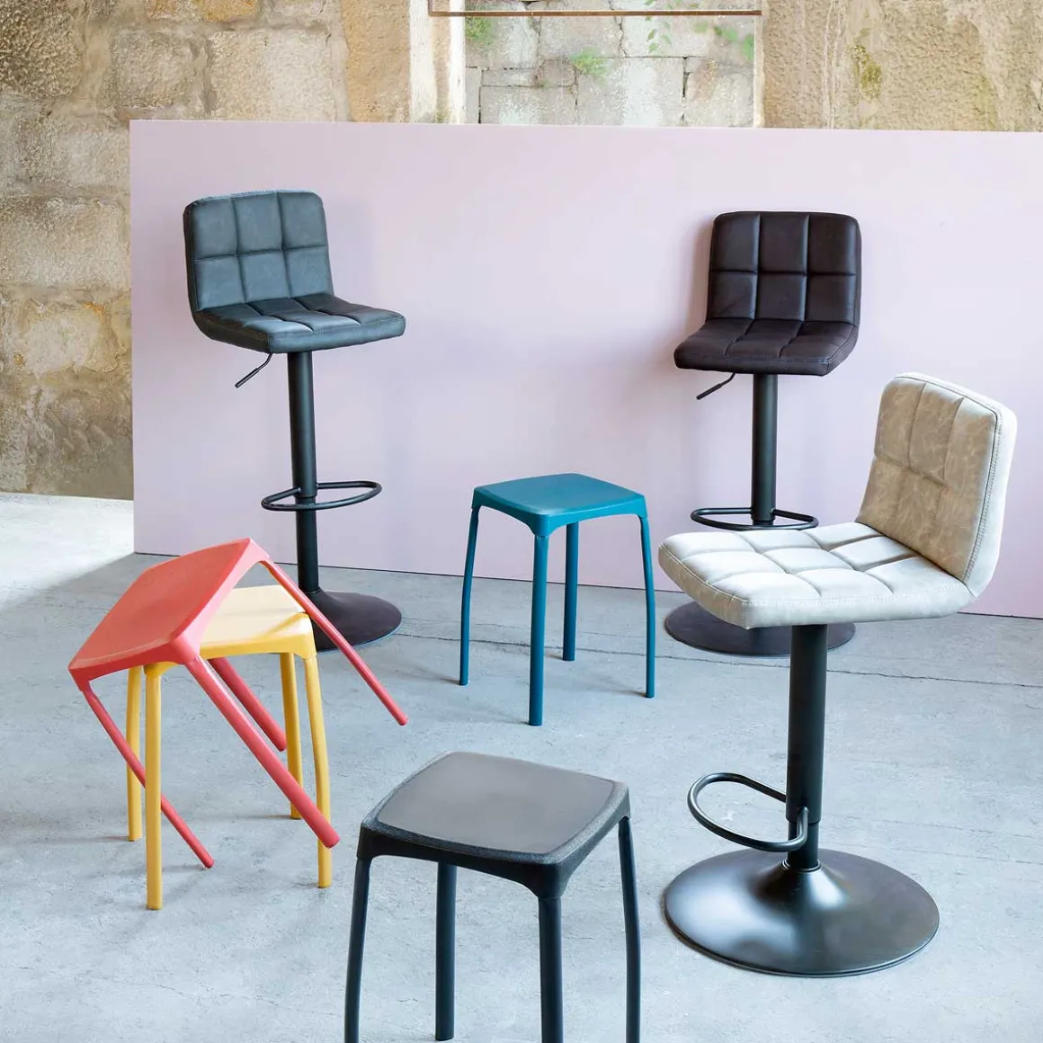 Banco de bar castanho DELEK