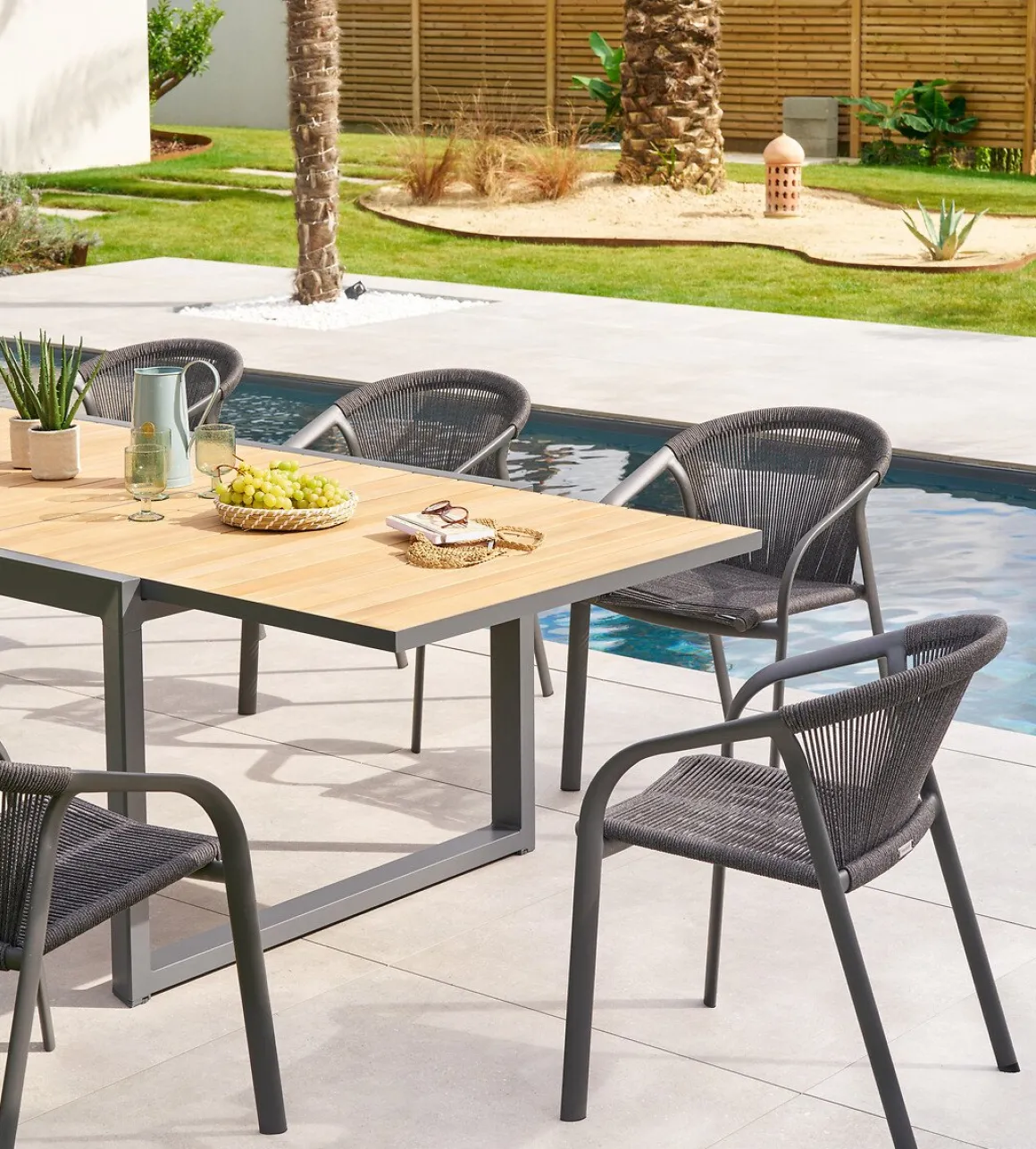 Cadeira RIU cinza antracite e graphite