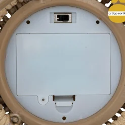 Candeeiro de mesa em ráfia