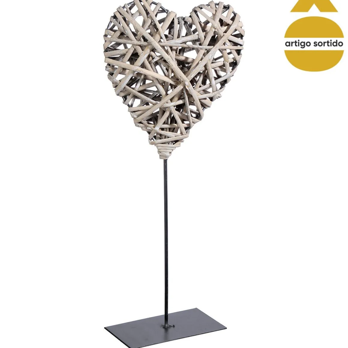 Coração de vime com suporte