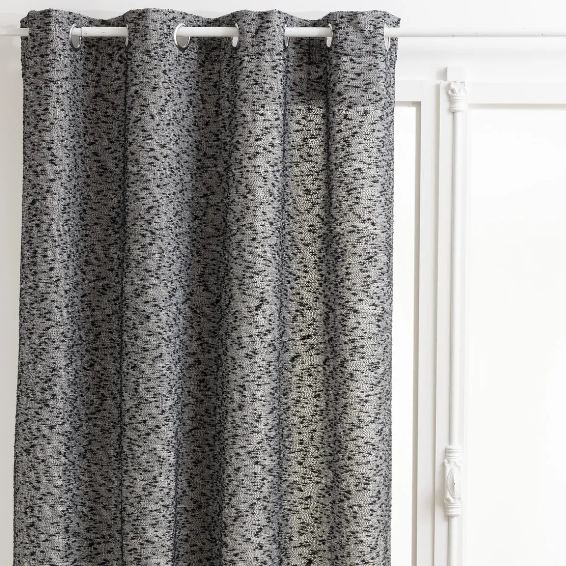 Cortina ASKA cinza e preta com textura 140x260cm