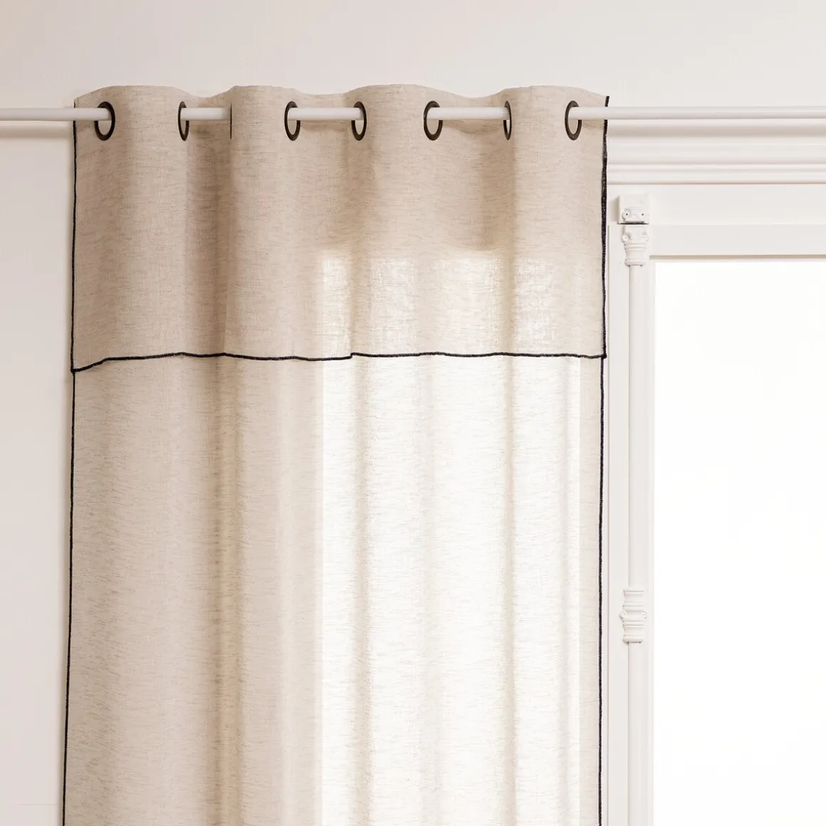 Cortina FRED bege risca preta 140x240cm