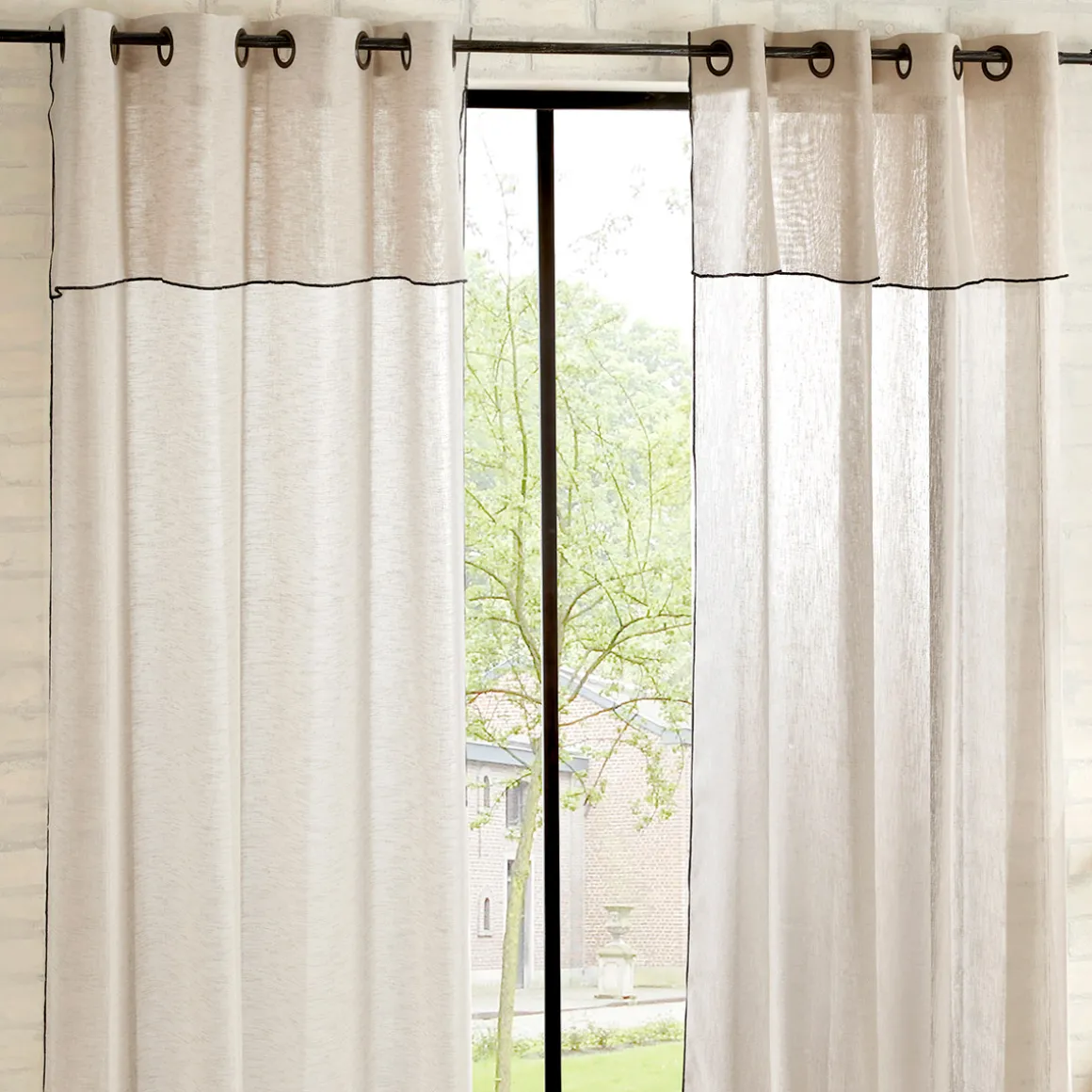 Cortina FRED bege risca preta 140x240cm