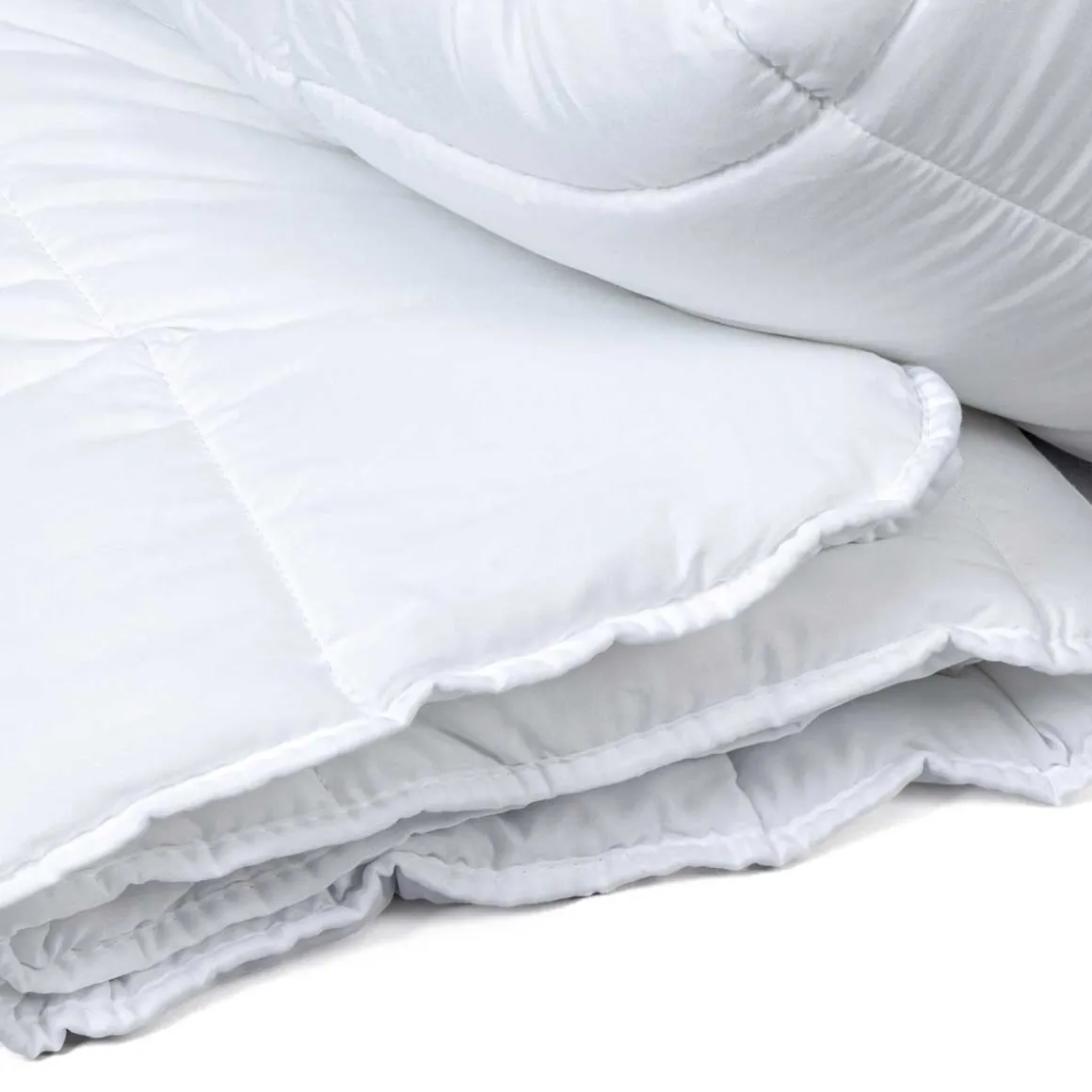 Edredão de casal enchimento PLUS 220x240cm