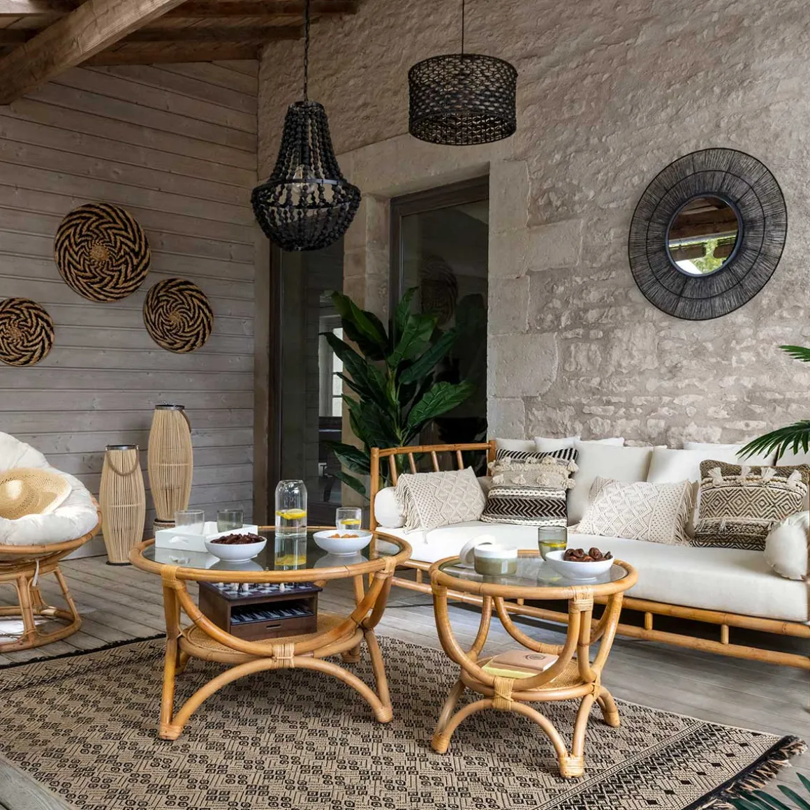 Espelho de parede em metal preto ANDREANE