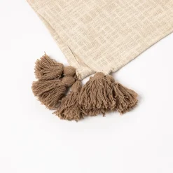 Manta branca com tassels 130x160cm