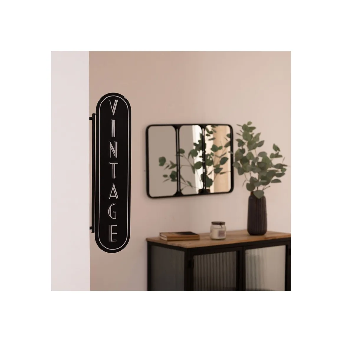 Placa decorativa VINTAGE preta em metal
