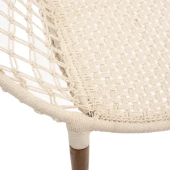 Poltrona raina branco em madeira e metal