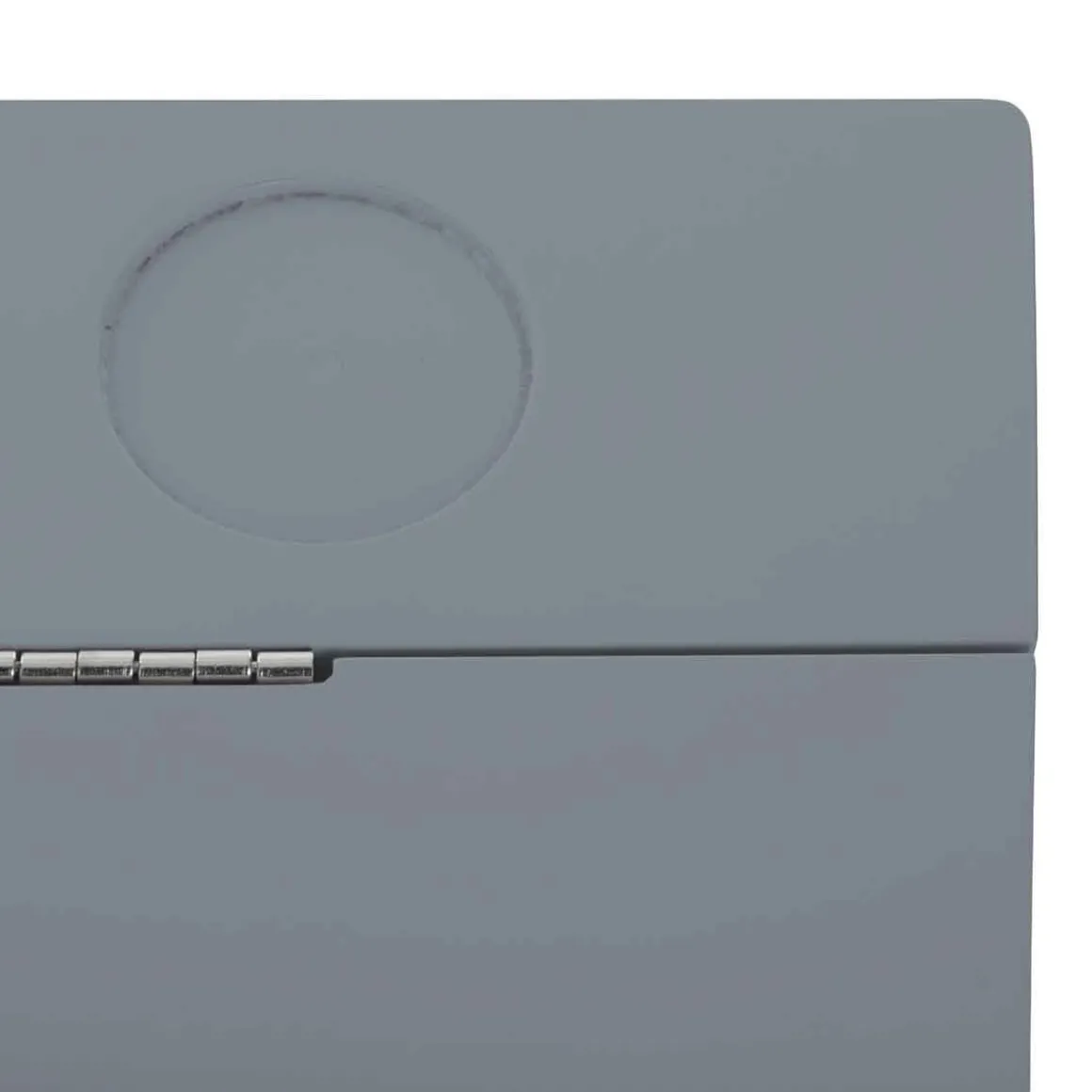 Secretária cinza com arrumação